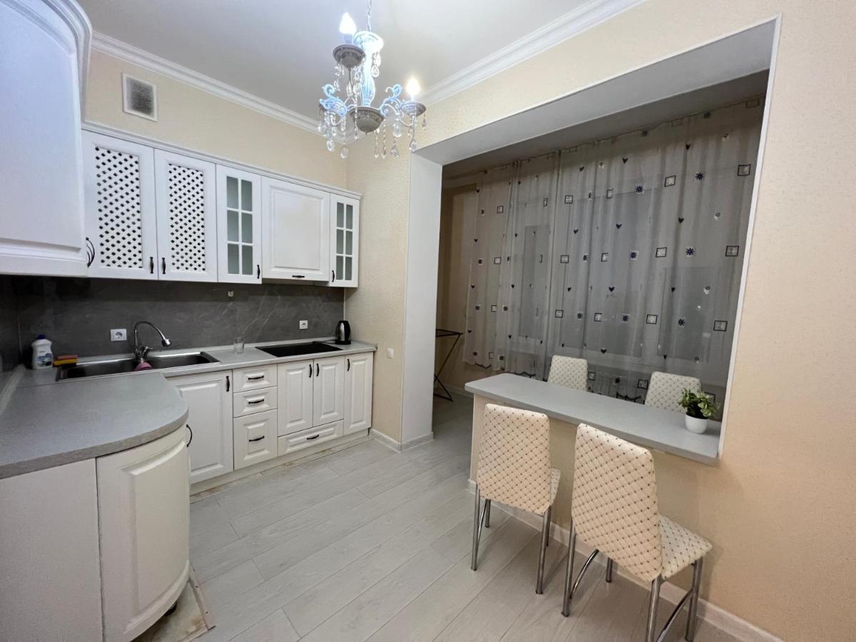 Whitehome In Park Avenue Astana Exteriör bild